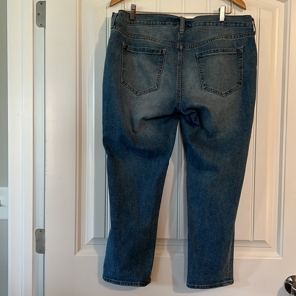 Old Navy Boyfriend Jeans Size 14 - Picture 3 of 10